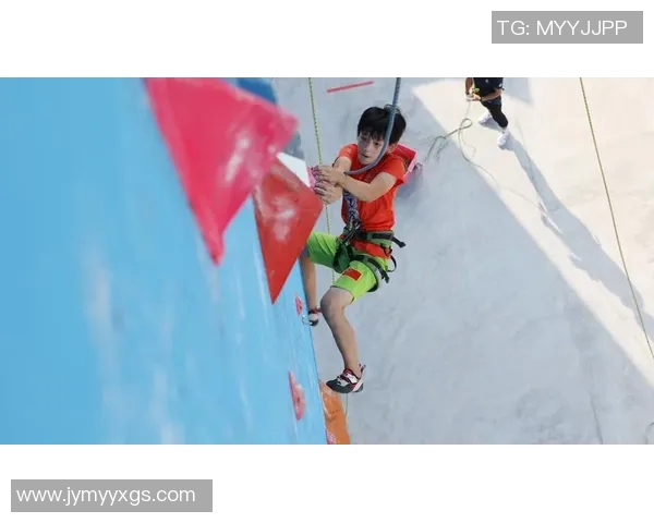 上海攀岩队在全国攀岩状态排行榜中荣获第二名的佳绩引发关注