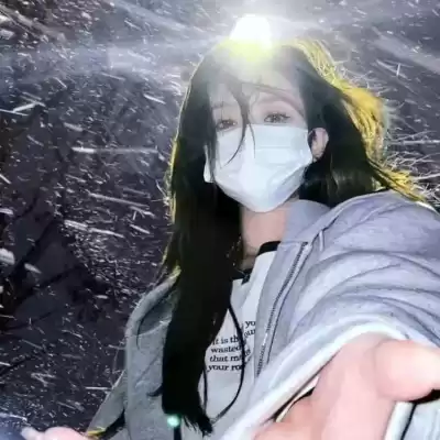 翟悠雅